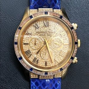 High quality unisex Michael Kors watch!!